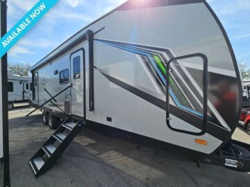 New 2025 Coachmen Adrenaline