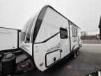 Thumbnail Photo 2 for New 2025 Coachmen Apex
