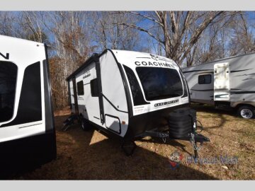 New 2025 Coachmen Apex