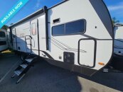 New 2025 Coachmen Apex