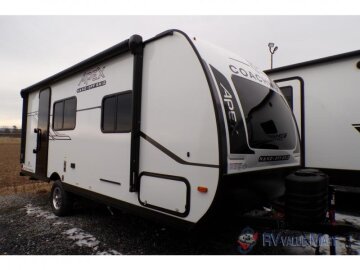 New 2025 Coachmen Apex