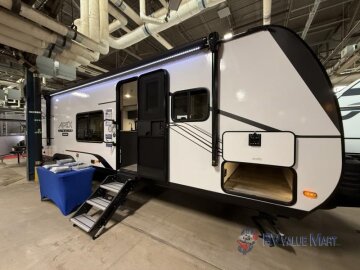 New 2025 Coachmen Apex 300BHS