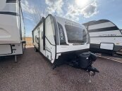 New 2025 Coachmen Apex