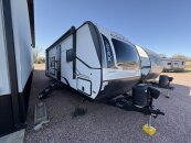 New 2025 Coachmen Apex