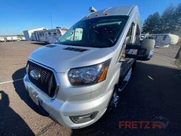 New 2025 Coachmen Beyond