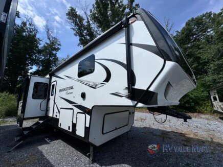 Photo 1 for New 2025 Coachmen Brookstone