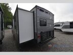 Thumbnail Photo 4 for New 2025 Coachmen Catalina 323BHDSCK