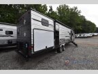 Thumbnail Photo 5 for New 2025 Coachmen Catalina 323BHDSCK