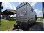 Thumbnail Photo 3 for New 2025 Coachmen Catalina