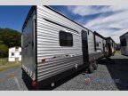 Thumbnail Photo 4 for New 2025 Coachmen Catalina 29THS