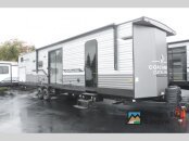 New 2025 Coachmen Catalina
