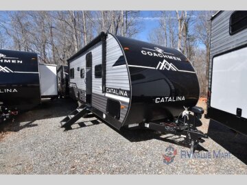 New 2025 Coachmen Catalina