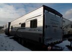 Thumbnail Photo 4 for New 2025 Coachmen Catalina Trail Blazer 26th