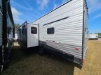 Thumbnail Photo 4 for New 2025 Coachmen Catalina
