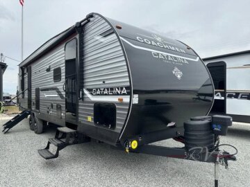 New 2025 Coachmen Catalina