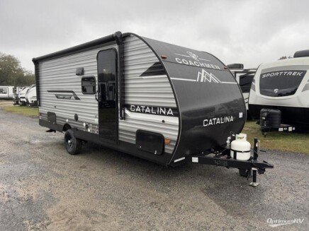 Photo 1 for New 2025 Coachmen Catalina