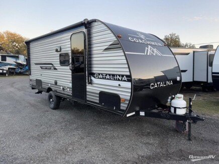 Photo 1 for New 2025 Coachmen Catalina