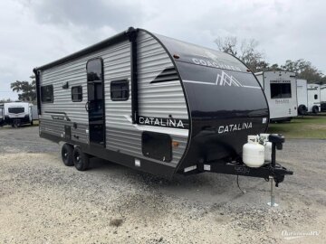 New 2025 Coachmen Catalina