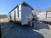 New 2025 Coachmen Catalina