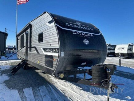 Photo 1 for New 2025 Coachmen Catalina 28THS