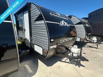 New 2025 Coachmen Catalina