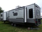Thumbnail Photo 3 for New 2025 Coachmen Catalina