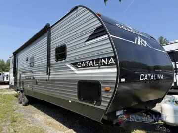 New 2025 Coachmen Catalina