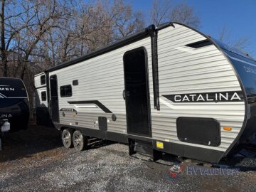 New 2025 Coachmen Catalina 263BHSCK