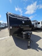 Thumbnail Photo 2 for New 2025 Coachmen Catalina Legacy Edition 323BHDSCK