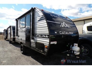 New 2025 Coachmen Catalina