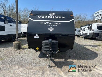Photo 1 for New 2025 Coachmen Catalina Trail Blazer 26th