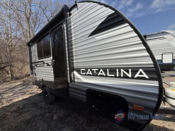 New 2025 Coachmen Catalina