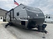 New 2025 Coachmen Catalina