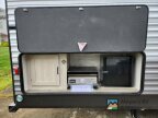 Thumbnail Photo 5 for New 2025 Coachmen Catalina 261BHS