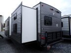 Thumbnail Photo 3 for New 2025 Coachmen Catalina 323BHDSCK