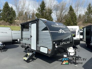 New 2025 Coachmen Catalina