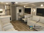 Thumbnail Photo 6 for New 2025 Coachmen Catalina 303RKDS