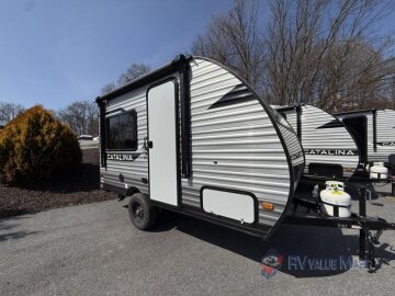 New 2025 Coachmen Catalina