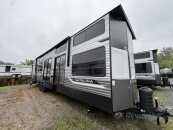 New 2025 Coachmen Catalina