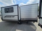 Thumbnail Photo 4 for New 2025 Coachmen Catalina
