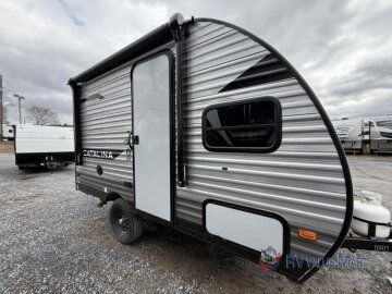 New 2025 Coachmen Catalina