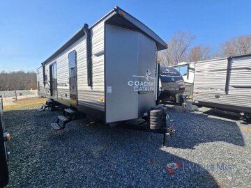 New 2025 Coachmen Catalina