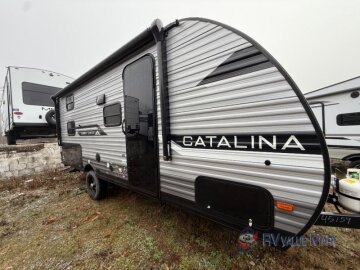 New 2025 Coachmen Catalina 184BHS