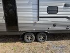 Thumbnail Photo 5 for New 2025 Coachmen Catalina 29THS