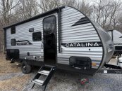 New 2025 Coachmen Catalina 184BHS