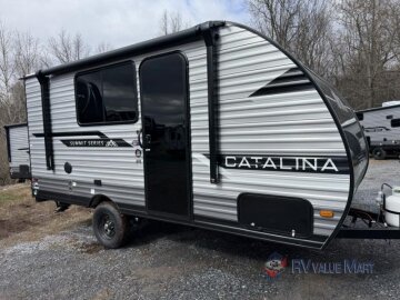 New 2025 Coachmen Catalina