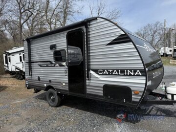 New 2025 Coachmen Catalina