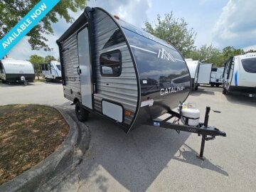 New 2025 Coachmen Catalina