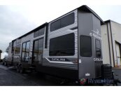New 2025 Coachmen Catalina