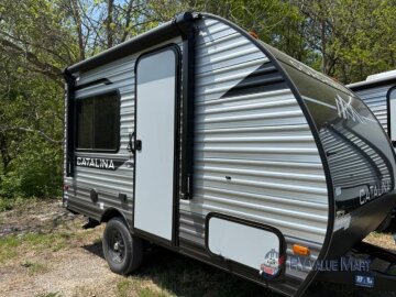 New 2025 Coachmen Catalina